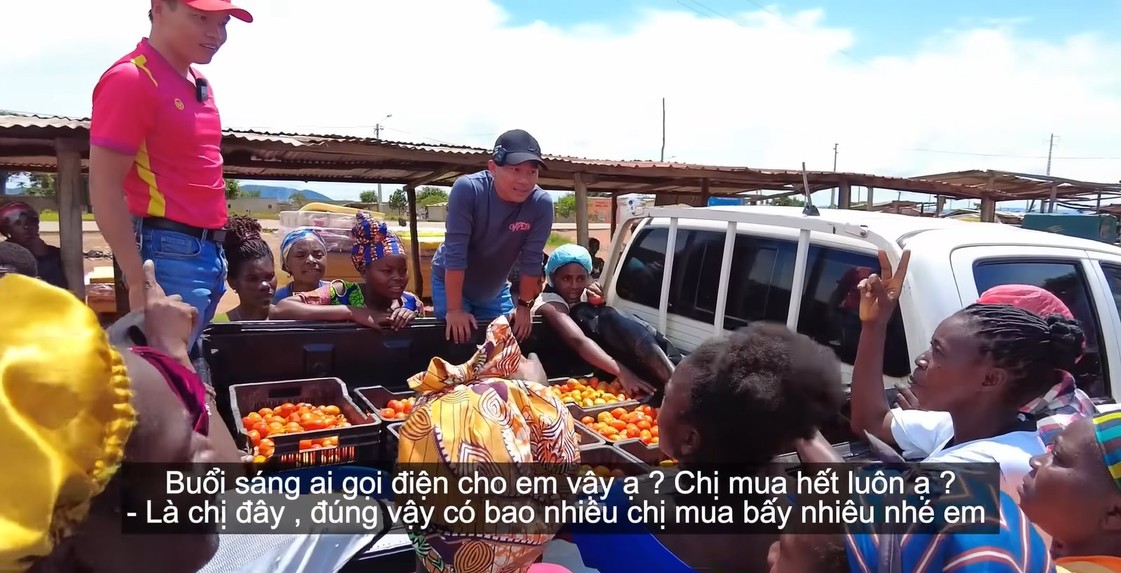 Loại quả bán đầy ở Việt Nam, sang châu Phi được thương lái tranh mua như đặc sản, khiến cả chợ một phen náo loạn - Ảnh 3