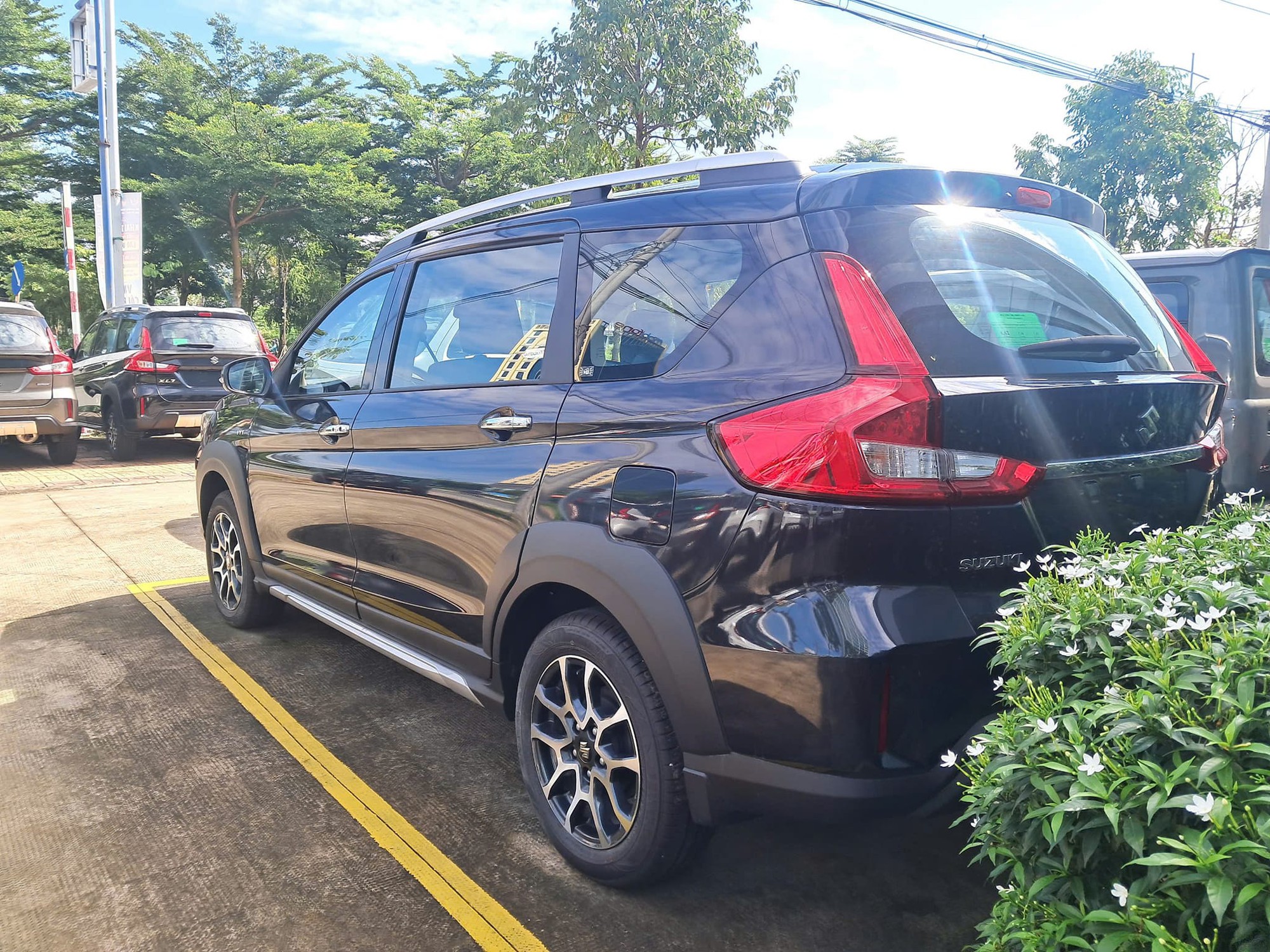 Suzuki XL7 bản xăng xả kho, giảm giá gần 85 triệu tại đại lý: Giá thực tế còn 515 triệu, rẻ hơn cả Xpander số sàn - Ảnh 5