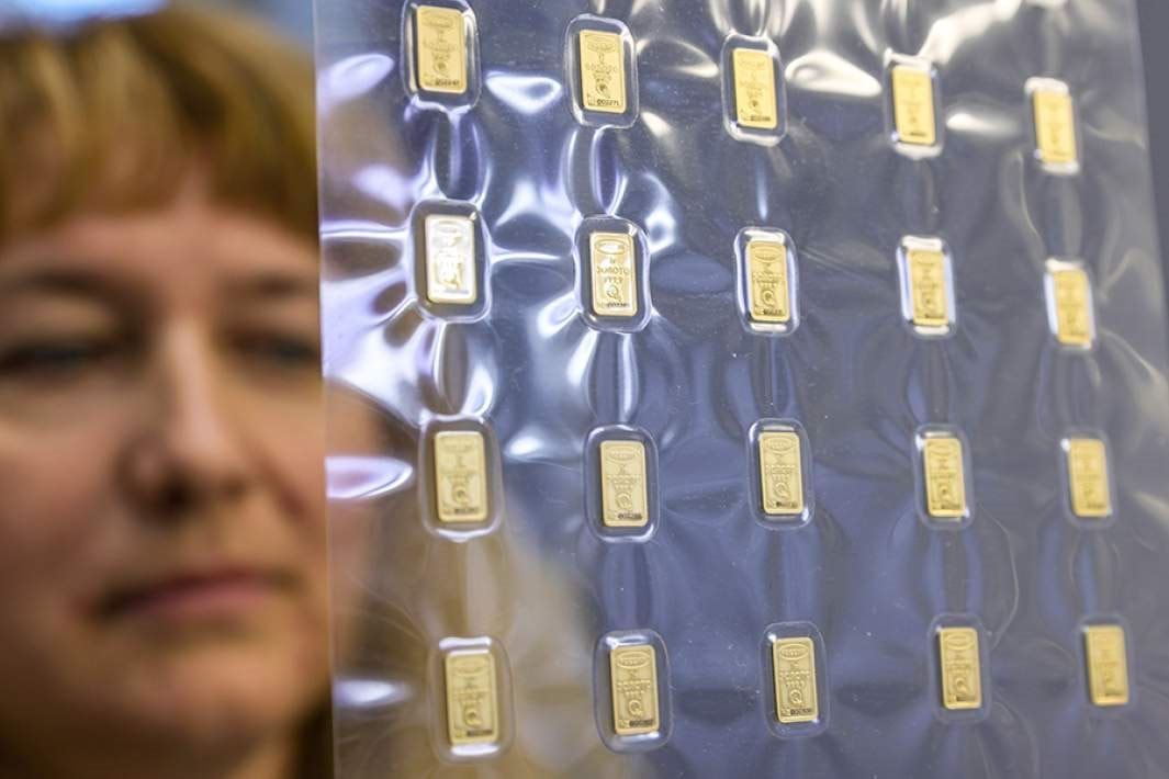 Nga phá vỡ kỷ lục về dự trữ vàng, đạt hơn 2.300 tấn đứng thứ 5 thế giới - Ảnh 1