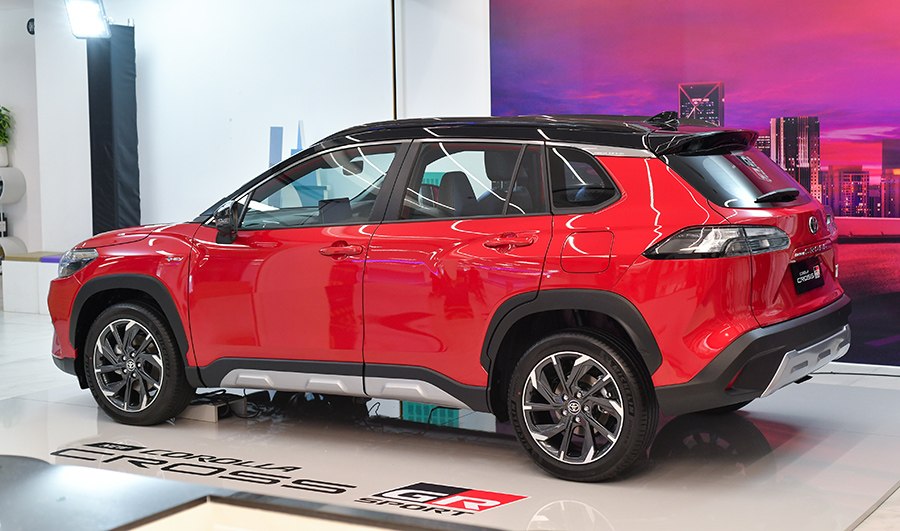 Toyota Corolla Cross hybrid đổi pin công nghệ mới giống Camry 2025, dễ về Việt Nam trong thời gian gần - Ảnh 6