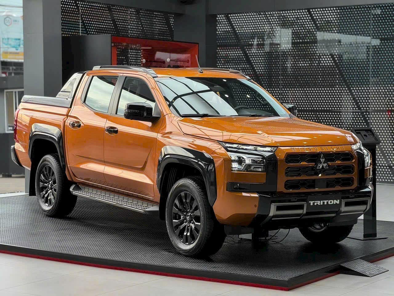 Cứ đà này, Mitsubishi dễ làm được 3 điều: Xforce, Xpander nhất phân khúc, lần đầu vượt Ford lên top 2 VAMA - Ảnh 8