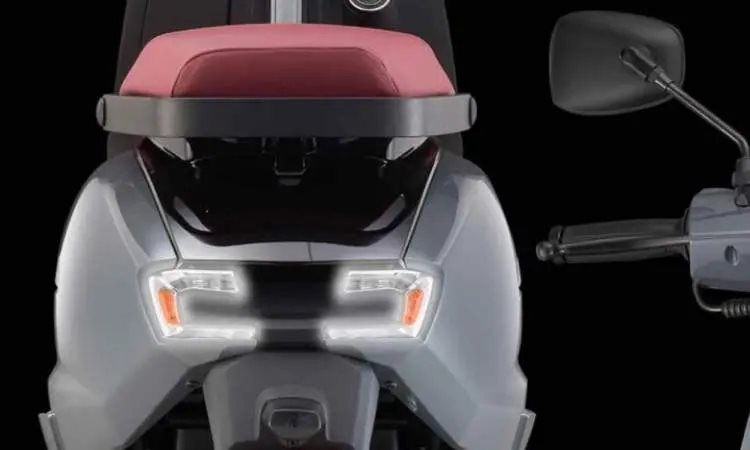 Nếu về Việt Nam, đây có thể là "kẻ soán ngôi" Honda Vision: Thiết kế siêu xịn, trang bị vượt trội - Ảnh 1