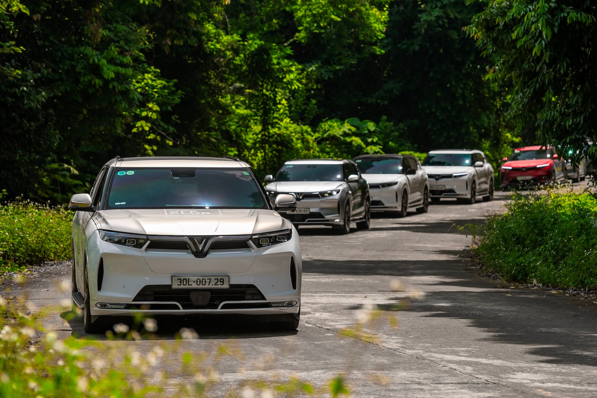 VinFast đạt dấu mốc cực quan trọng, ông Phạm Nhật Vượng cảm ơn nhân viên đã vượt qua "gièm pha, chống phá" - Ảnh 1