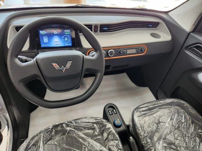 Đại lý xả kho Wuling Mini EV 2023 còn 185 triệu đồng, chỉ nhỉnh một chút so với xe máy tay ga cao cấp - Ảnh 3