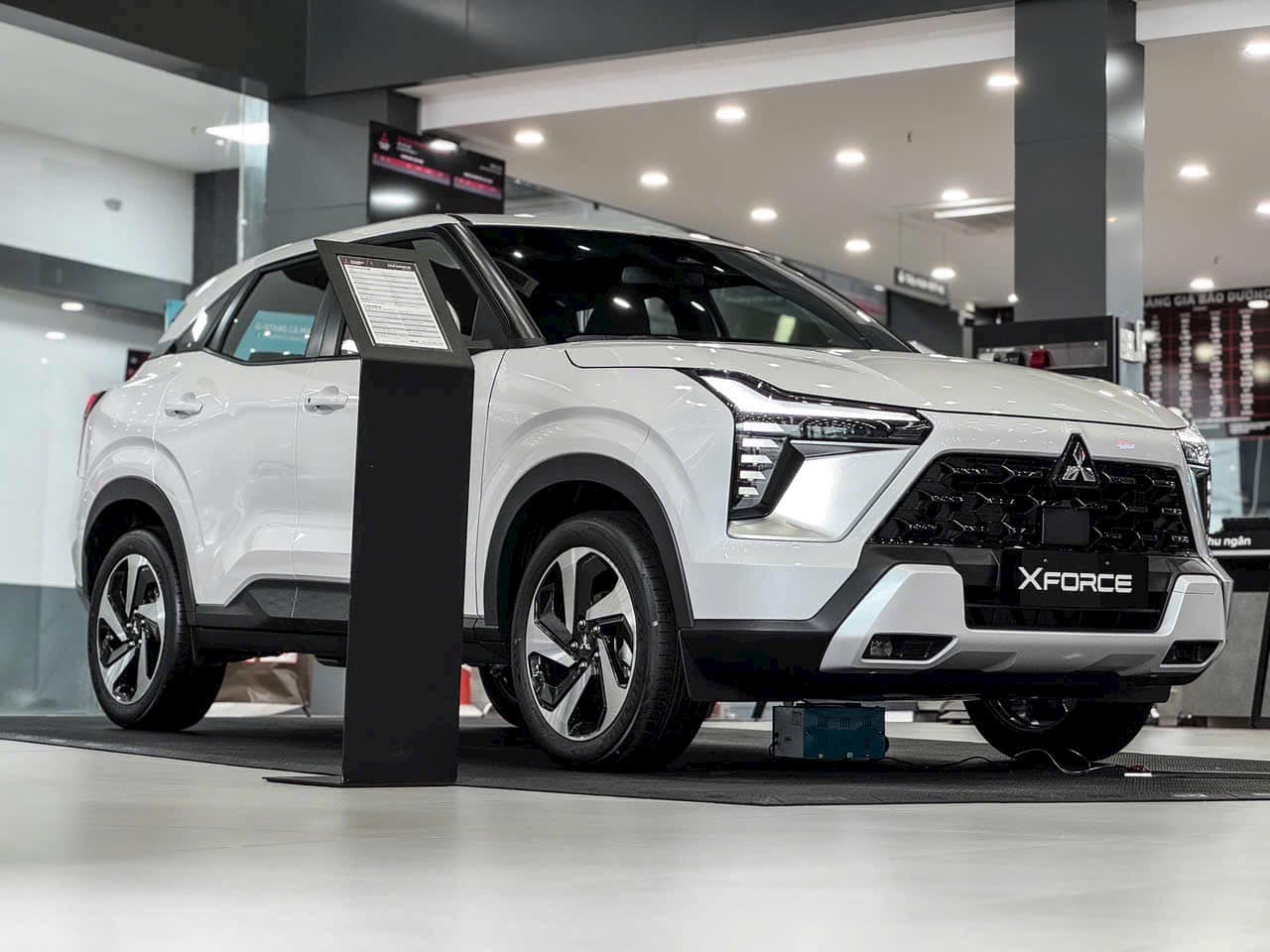 Cứ đà này, Mitsubishi dễ làm được 3 điều: Xforce, Xpander nhất phân khúc, lần đầu vượt Ford lên top 2 VAMA - Ảnh 2