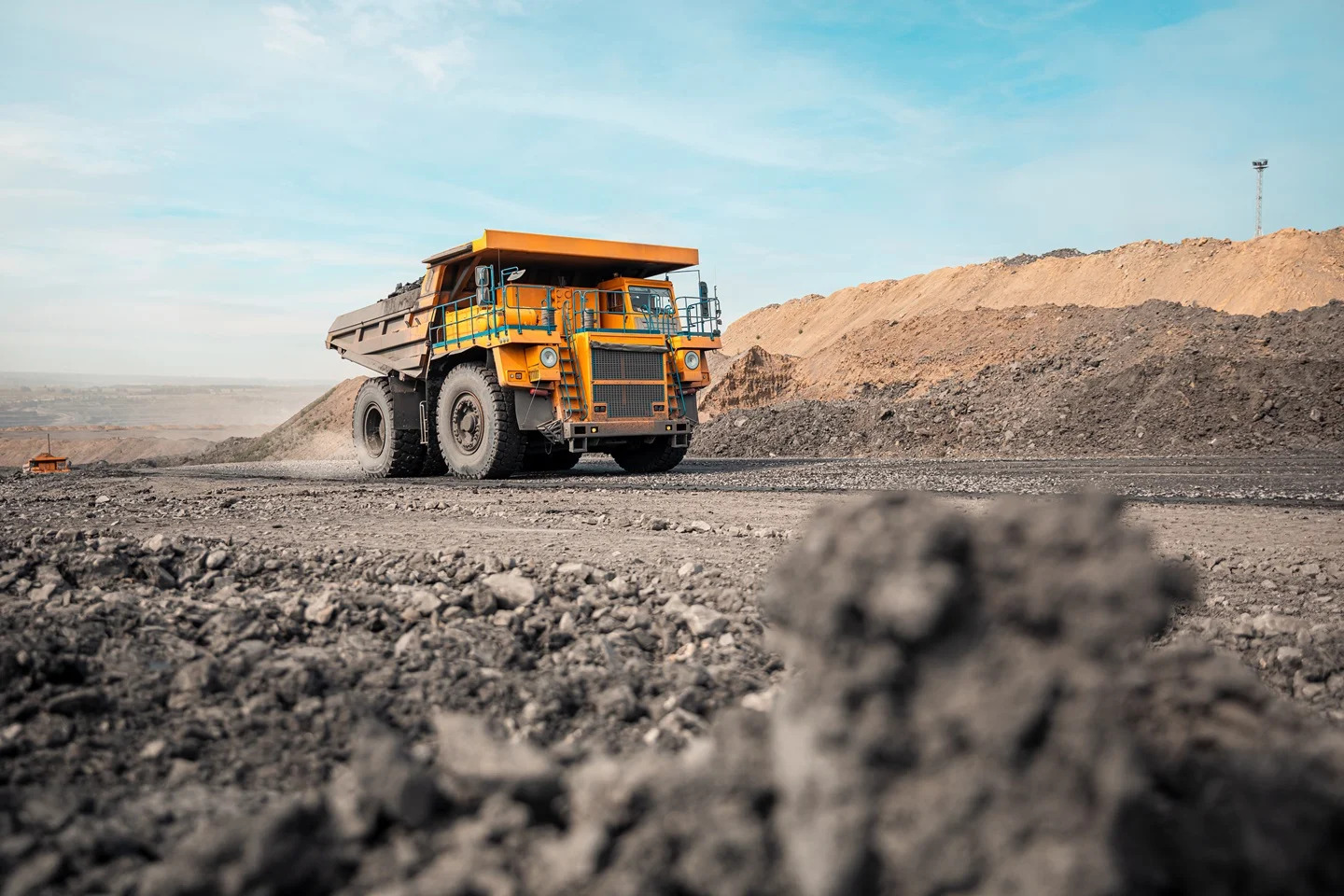 Vượt mặt tốc độ của vàng và Bitcoin, đây là thứ tăng vọt hơn 300%, "hot" nhất 2024: Cả thế giới khát! - Ảnh 2