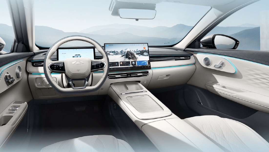 Hãng xe rót 800 triệu USD xây nhà máy tại Việt Nam ra mắt đối thủ Honda Civic: Đầy bình đủ chạy xuyên Bắc - Nam, giá chưa tới 400 triệu đồng - Ảnh 4