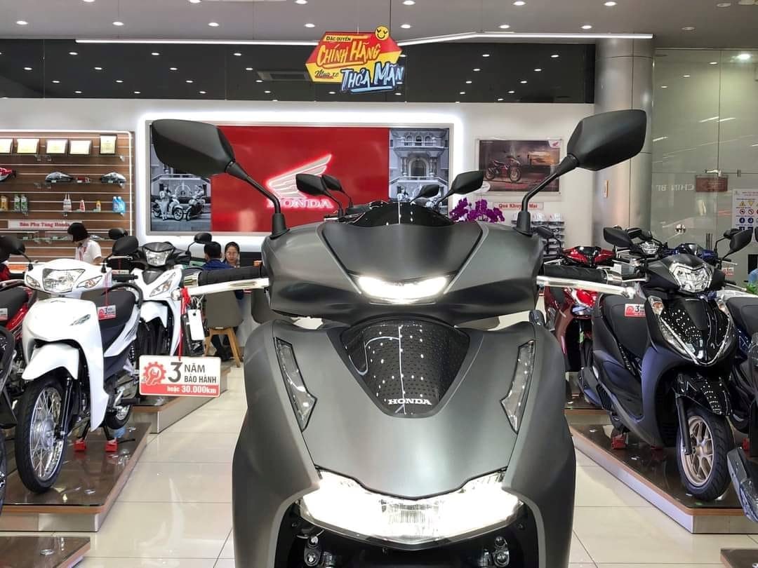 Giá Honda SH ở mức thấp hiếm có, một phiên bản giảm đậm gần 23 triệu đồng - Ảnh 1