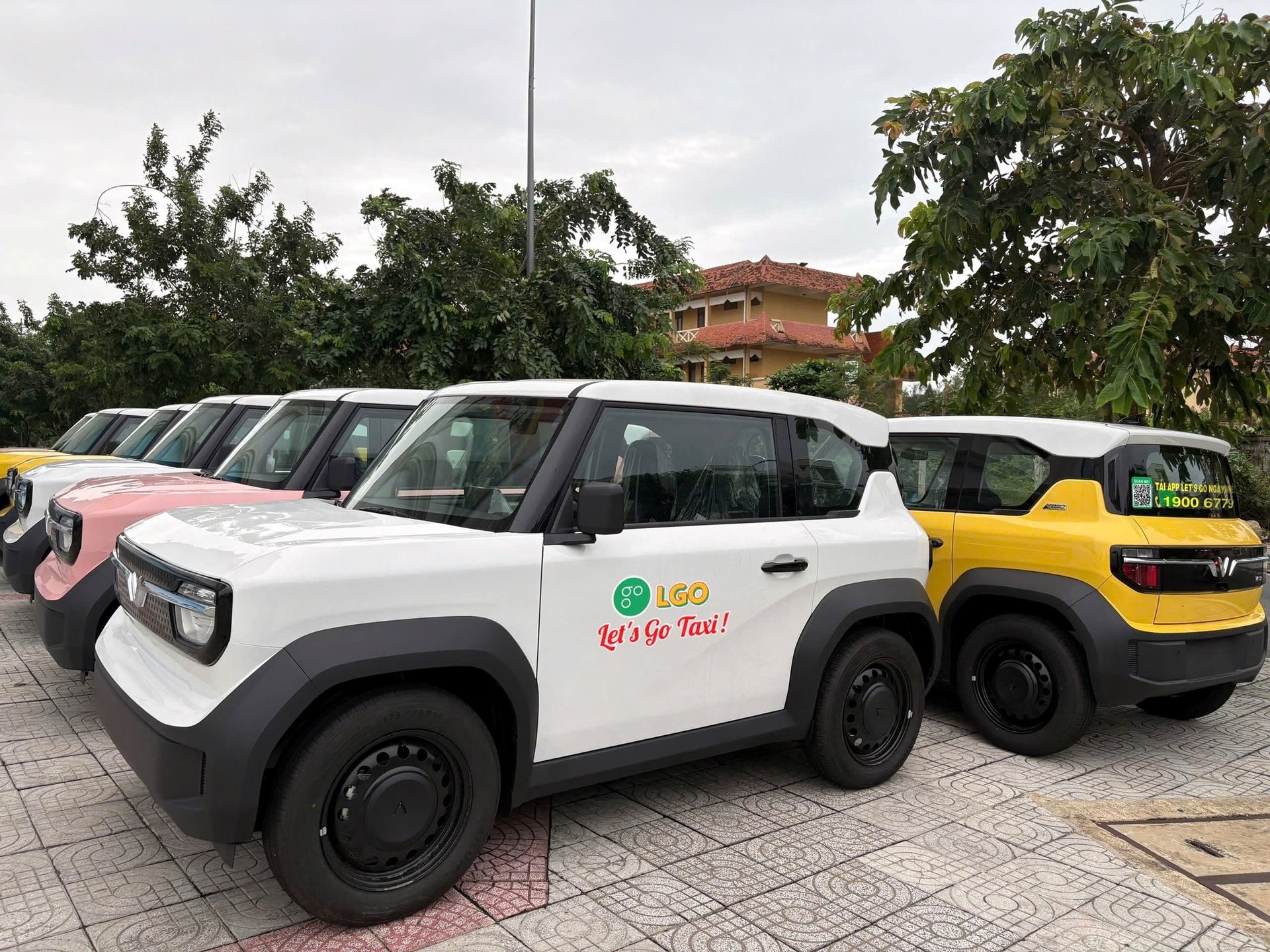 Taxi điện rẻ nhất thị trường Việt từ 4.000 đồng/km tung ảnh ra quân VinFast VF 3, chốt thời điểm chính thức đưa vào vận hành - Ảnh 5