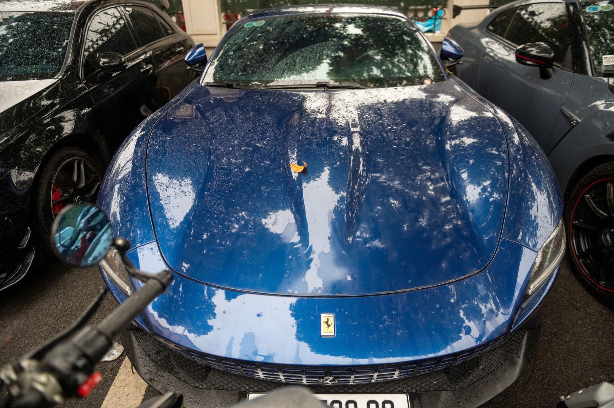 Cận cảnh dàn siêu xe Rolls-Royce, Lamborghini, G63 của Mr Pips - Ảnh 8