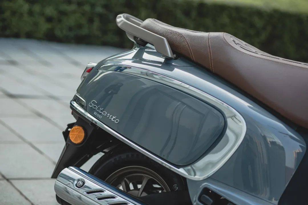 Xe ga siêu tiết kiệm xăng của Suzuki xịn thế này đây, đẹp ngang Vespa nhưng giá rẻ như Honda Vision - Ảnh 9