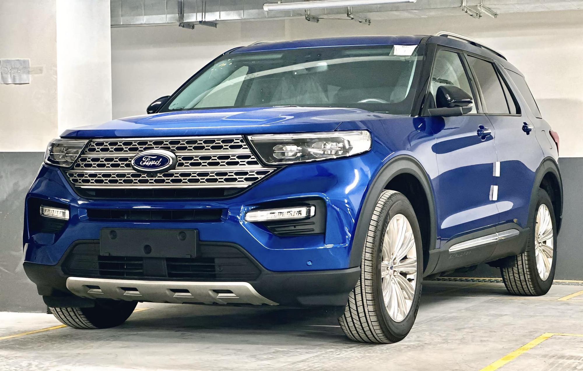 Ford Territory giảm 40 triệu niêm yết, Explorer giảm khủng tới 100 triệu và hàng loạt xe Ford ưu đãi vợt khách cuối năm - Ảnh 3