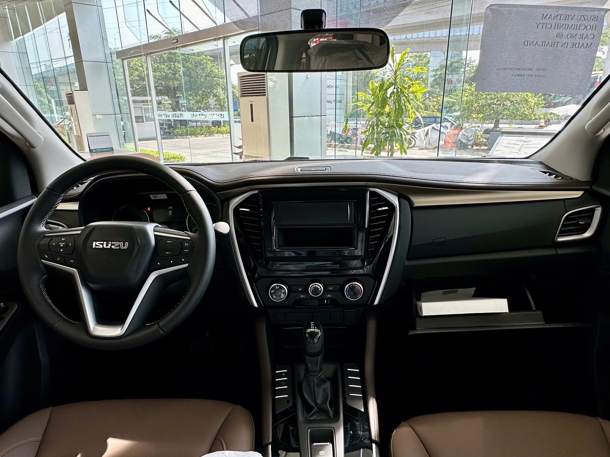 Isuzu mu-X giảm tới 250 triệu tại đại lý trong những ngày cuối năm: Bản 'full' không đến 1 tỷ đồng, chỉ ngang nhóm Tucson, Sportage - Ảnh 6