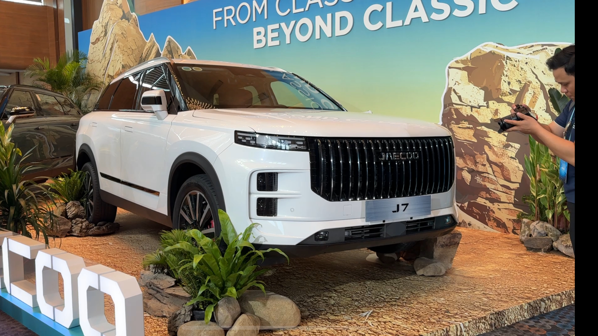 Jaecoo J7 đã ra biển, lăn bánh trên đường phố Việt Nam, dễ mở bán sớm đấu CR-V bằng 2 bản xăng, hybrid, có AWD - Ảnh 5