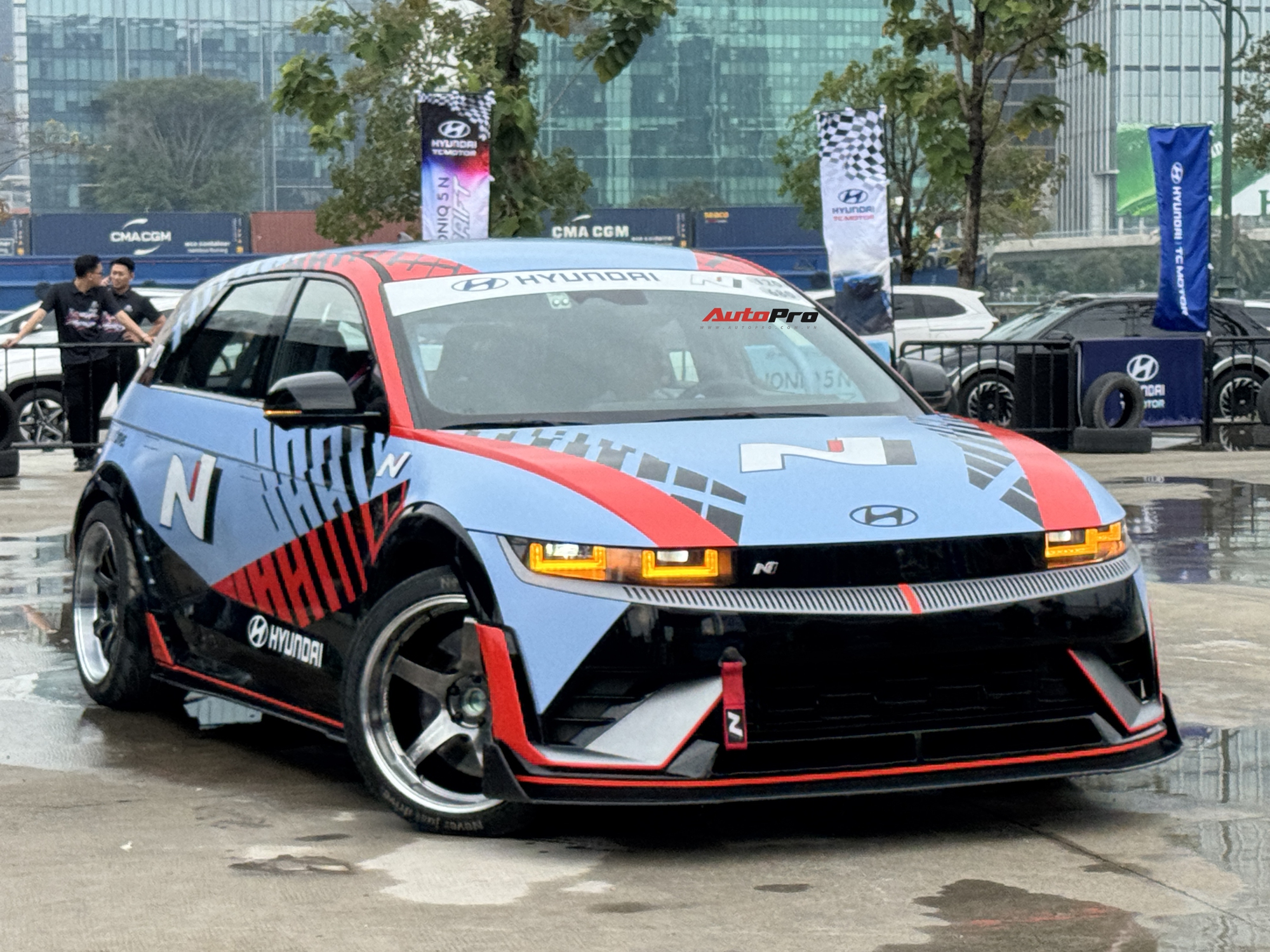 Cận cảnh Hyundai Ioniq 5 N độ drift vừa về Việt Nam: Gần 650 mã, thêm khung chống lật và phanh tay, giả lập sang số như xe xăng - Ảnh 14