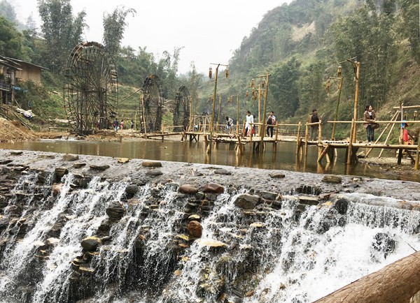 Thu phí tham quan đỉnh Fansipan, thác Cát Cát từ 1/1/2025 - Ảnh 2