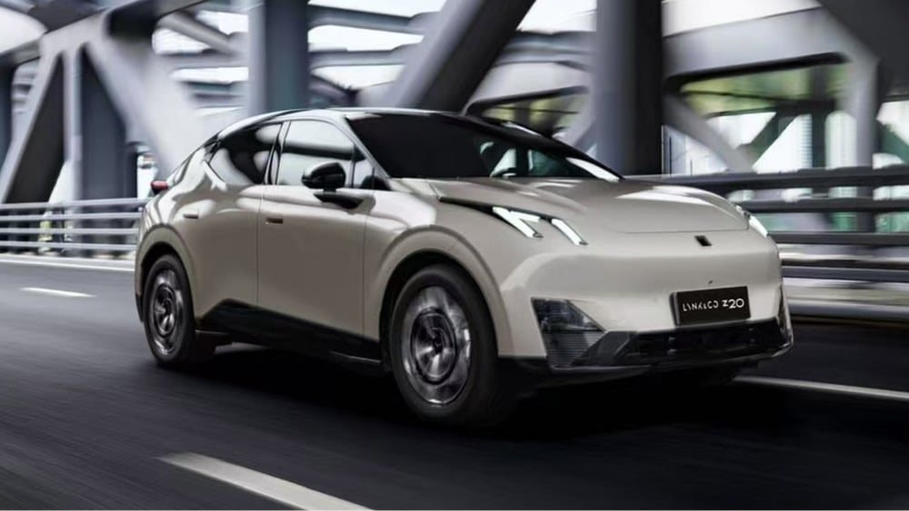 'Volvo Trung Quốc' tung mẫu xe đối thủ của Toyota Corolla Cross: Mạnh 335 mã lực, đi 530 km với một lần sạc đầy, quy đổi chỉ 483 triệu đồng - Ảnh 2