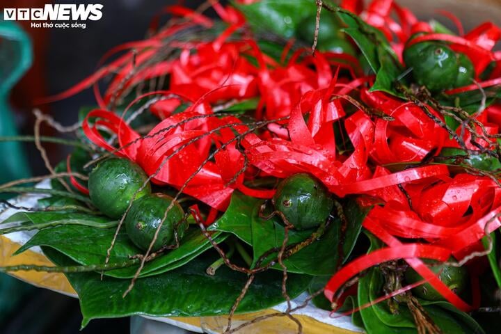 Thị trường mùng 1 cuối cùng của năm Giáp Thìn: Giá cau tăng gấp đôi - Ảnh 14