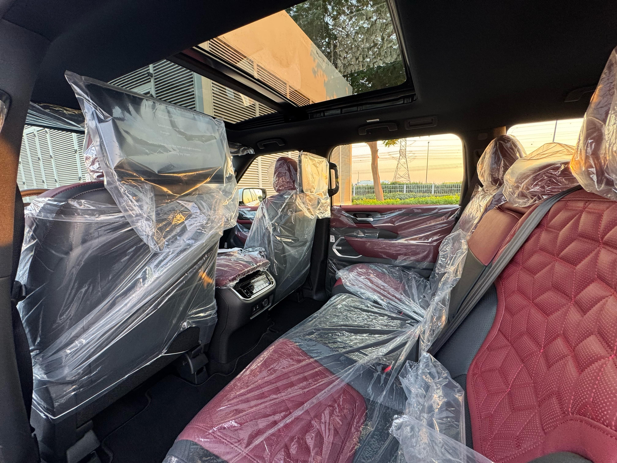 Nissan Patrol 2025 nhận cọc tại đại lý, dễ về Việt Nam năm sau: Giá tạm tính 4 tỷ, cạnh tranh Land Cruiser bằng công nghệ khủng - Ảnh 17