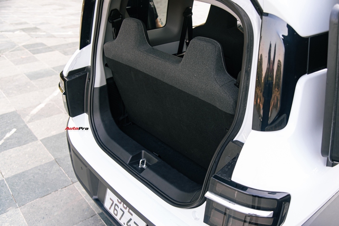 Mua VinFast VF 3 cho vợ nhưng thích quá lấy dùng ké, kỹ sư ô tô chia sẻ: ‘Thay đổi hẳn thói quen, nuôi rẻ như xe máy’ - Ảnh 24