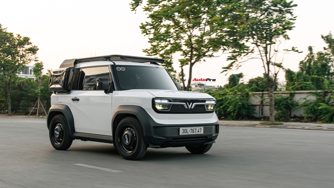 Mua VinFast VF 3 cho vợ nhưng thích quá lấy dùng ké, kỹ sư ô tô chia sẻ: ‘Thay đổi hẳn thói quen, nuôi rẻ như xe máy’ - Ảnh 6