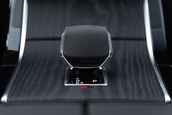 Range Rover Velar mới - Thay đổi ít nhưng chất - Ảnh 16