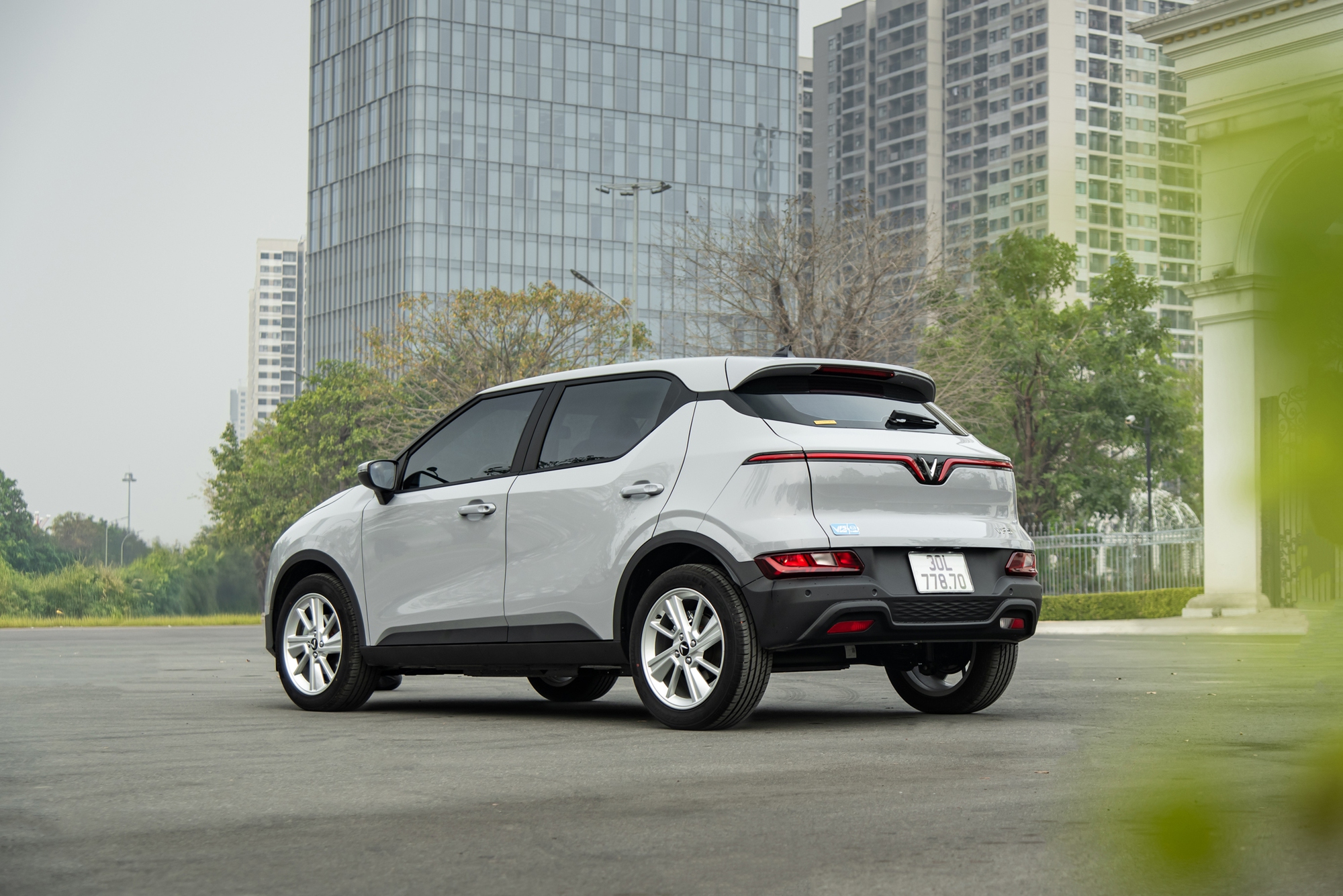 ‘Hot hunter’ làng xe Việt: Siêu xe không dễ ‘cắt đuôi’ khi VinFast VF 5 Plus đuổi theo - Ảnh 16