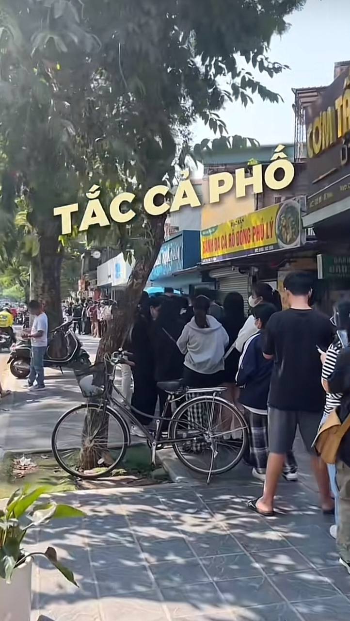 Một loạt thương hiệu ăn uống cực hot gần đây: Khách xếp hàng dài chờ mua nhưng lại gây tranh cãi? - Ảnh 7