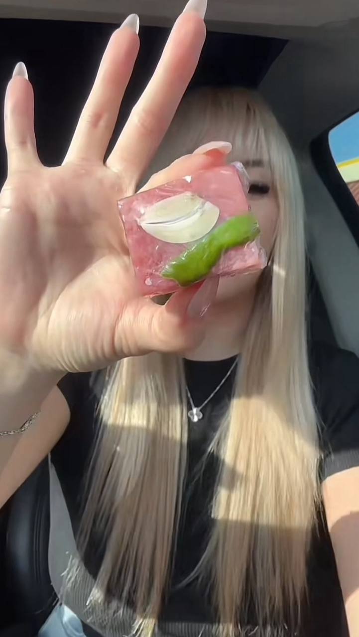 Không phải phở hay gỏi cuốn, đây mới là món ăn đang vươn tầm thế giới, người nước ngoài thi nhau mukbang - Ảnh 11