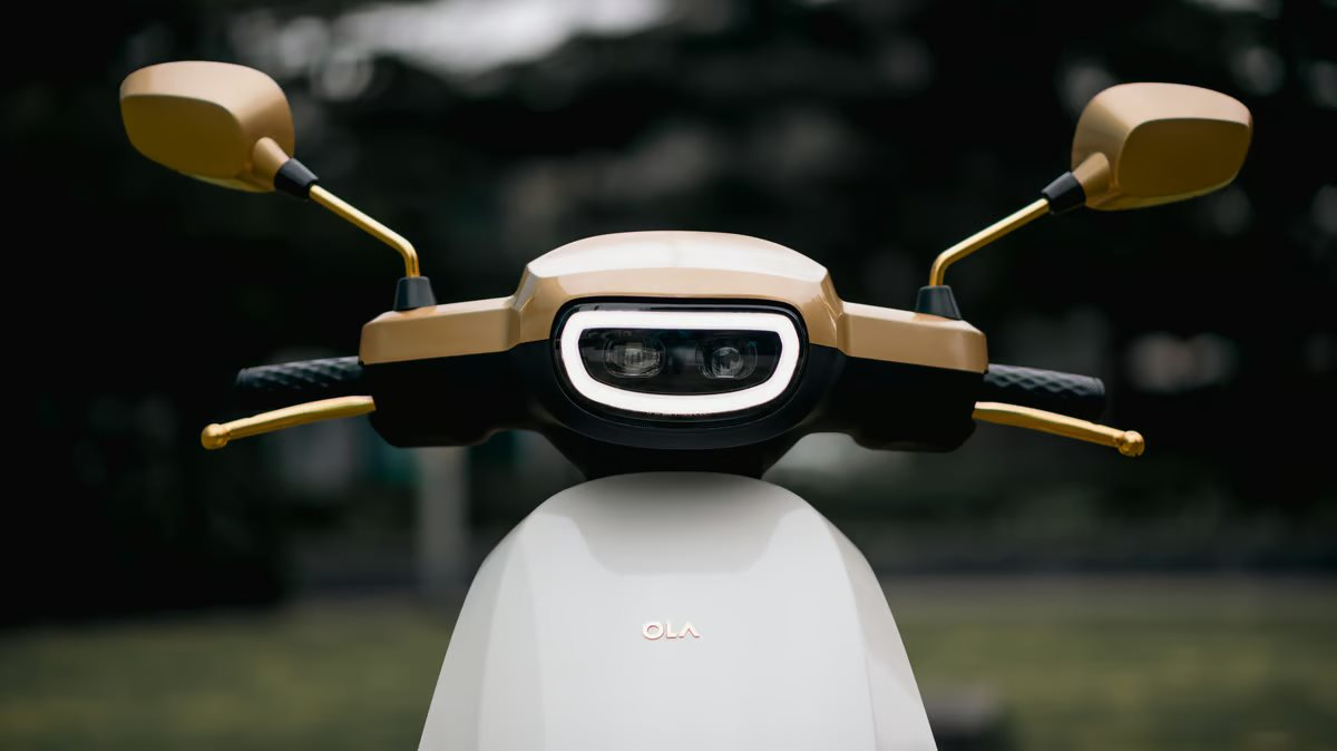 Xe ga sang chảnh, hiếm có bậc nhất thị trường: Sở hữu loạt trang bị hiện đại, dát vàng 24K, có tiền cũng không mua được - Ảnh 4