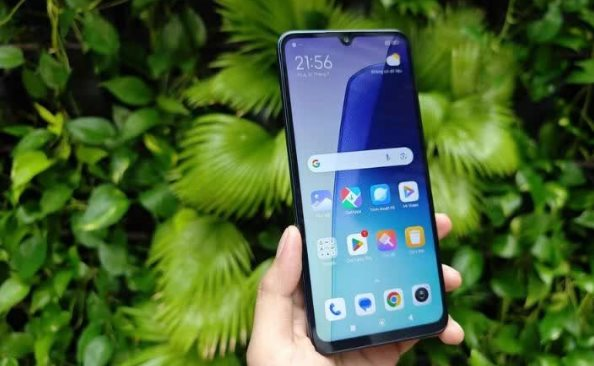 Điện thoại Trung Quốc chỉ 3 triệu đồng, ít điểm chê trong phân khúc giá rẻ: Màn hình lớn 6.8 inch, 120Hz - Ảnh 1