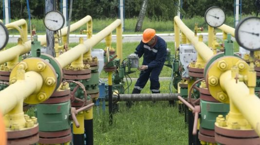 Nga vừa tuyên bố cắt khí đốt sang một quốc gia châu Âu kể từ 1/1: Là khách hàng ‘chốt đơn’ 2 tỷ mét khối mỗi năm, nguy cơ mất điện kéo dài - Ảnh 1