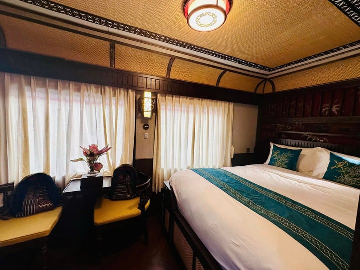 Có gì bên trong đoàn tàu xịn nhất Việt Nam, giá vé gần 200 triệu đồng? - Ảnh 10