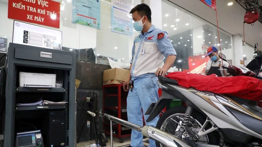 Quy định mới bắt buộc với xe máy: Hàng chục triệu người sẽ phải xếp hàng làm một việc từ 1/1/2025? - Ảnh 1