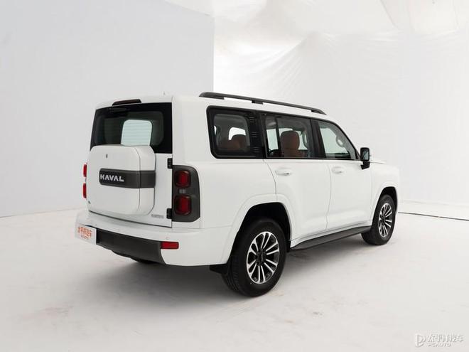 Hãng xe xây nhà máy lắp ráp tại Việt Nam ra mắt đối thủ Ford Everest: thiết kế hầm hố, giá từ 800 triệu đồng - Ảnh 3