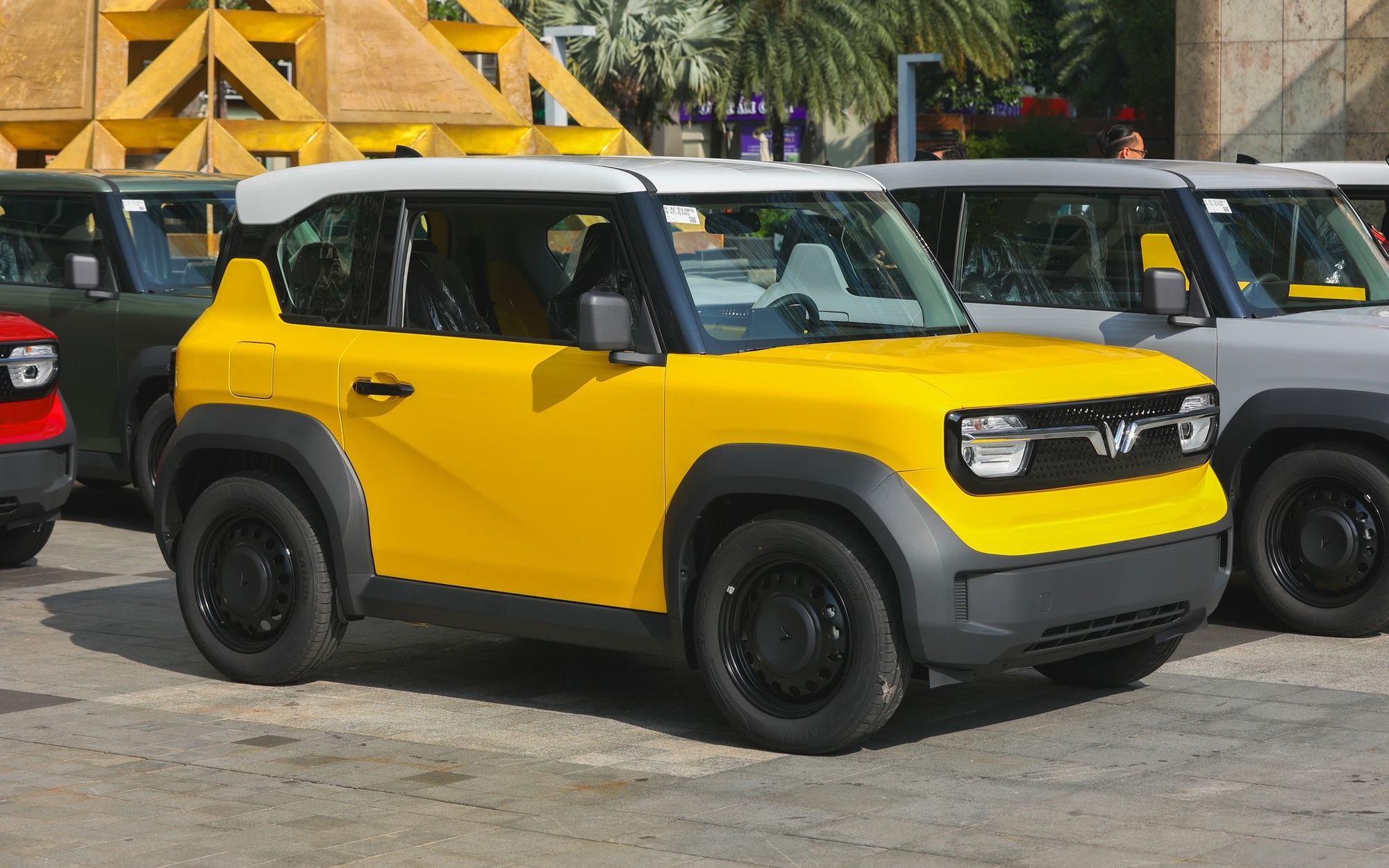 Loạt ô tô điện giá dưới 1 tỷ ra mắt Việt Nam năm 2024: Rẻ nhất từ 235 triệu, có cả hatchback, sedan, CUV, MPV - Ảnh 1