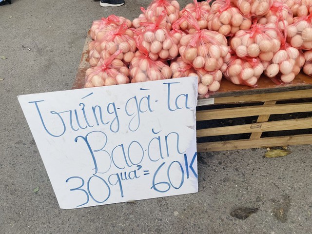 Mặt hàng siêu rẻ, bán tràn lan ở vỉa hè VN, bất ngờ khan hiếm ở Mỹ, chuyên gia Mỹ nói "không nên lo sợ" - Ảnh 3