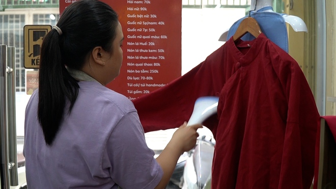 Cửa hàng cho thuê áo dài Tết hoạt động hết công suất - Ảnh 7