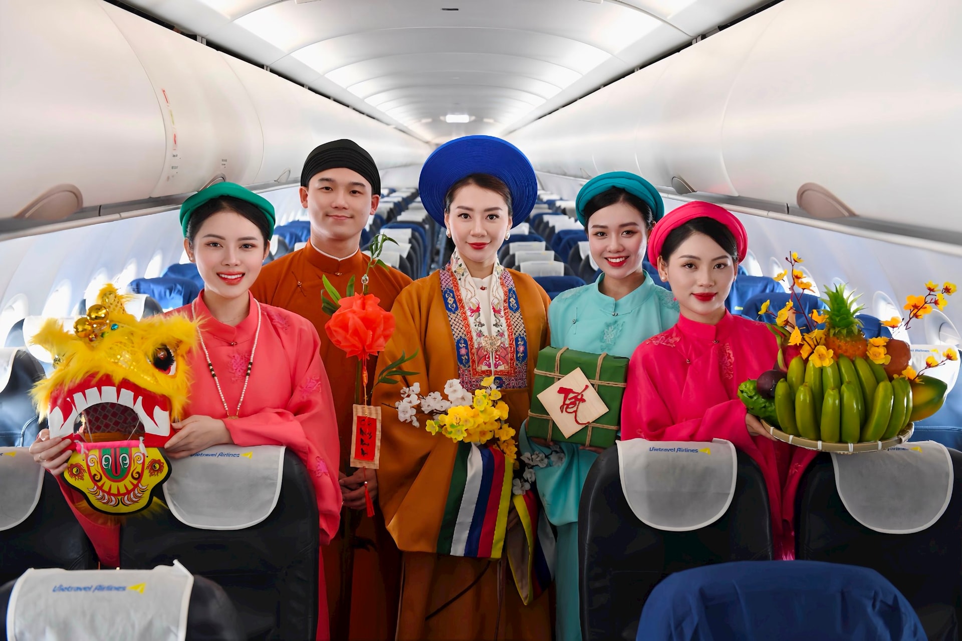 Thực hư cháy vé bay Tết 2025: Chặng nào, hãng nào còn vé? - Ảnh 2