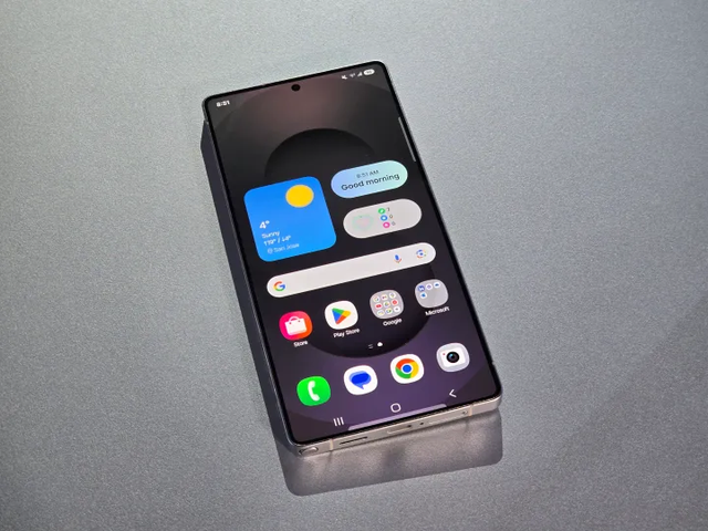 S25 Ultra ra mắt chỉ khiến mẫu Ultra cũ này trở nên đáng mua hơn: Rẻ hơn 10 triệu, mọi thứ gần như y hệt - Ảnh 1