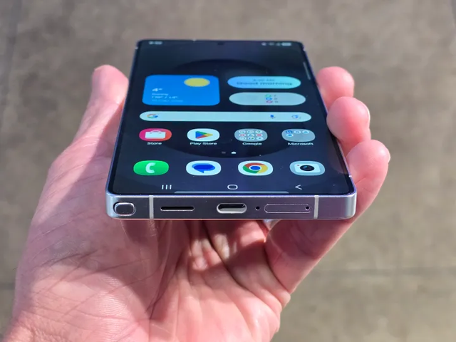 S25 Ultra ra mắt chỉ khiến mẫu Ultra cũ này trở nên đáng mua hơn: Rẻ hơn 10 triệu, mọi thứ gần như y hệt - Ảnh 2