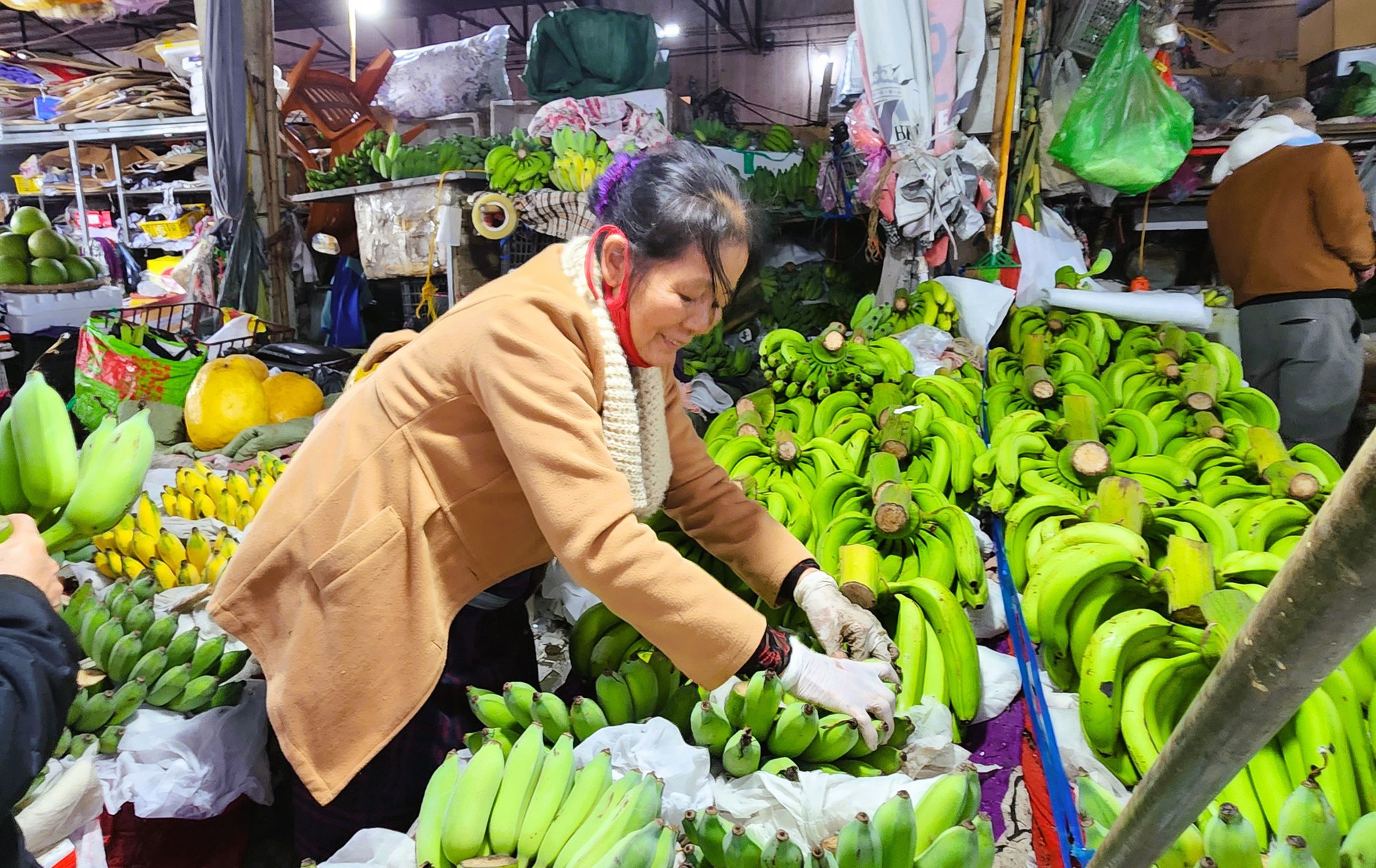 Giá chuối xanh bày mâm ngũ tăng phi mã - Ảnh 3