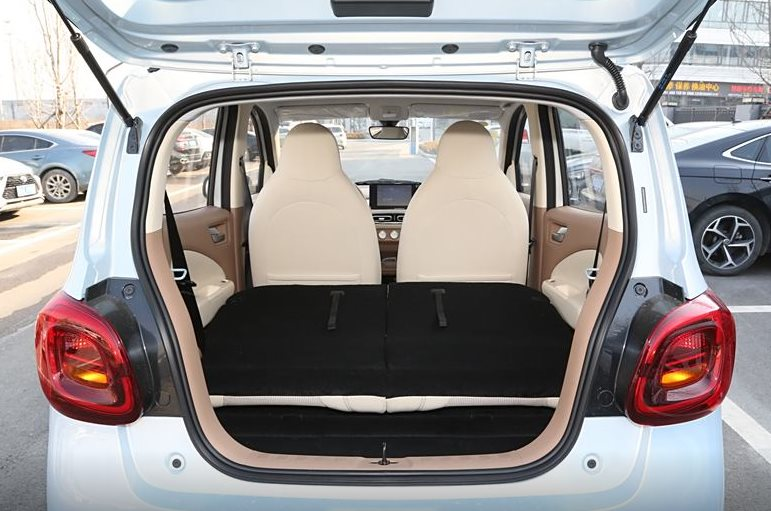 Xe điện rẻ nhất Việt Nam bắt đầu nhận đơn đặt hàng phiên bản nâng cấp, 1 lần sạc đi 205 km - Ảnh 3