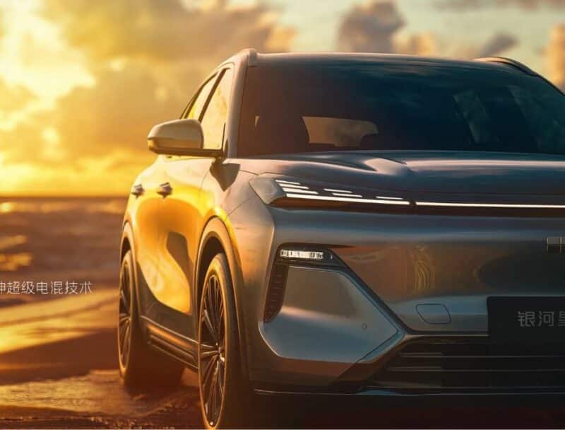 Hãng xe xây nhà máy 4.100 tỷ tại VN ra mắt SUV mới: Phá kỷ lục giao hàng nhanh, giá quy đổi rẻ hơn i10 - Ảnh 3