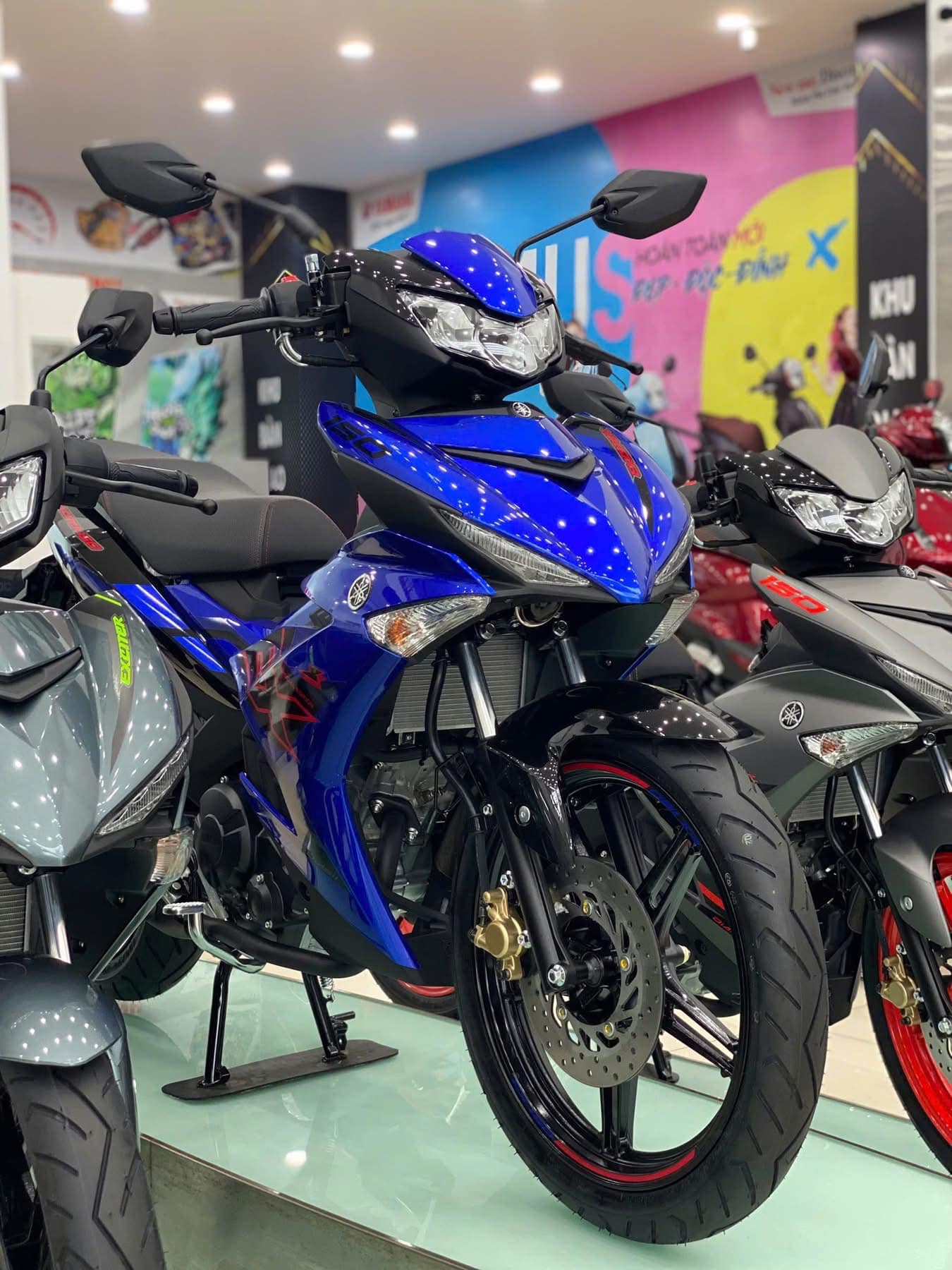 Giá nhiều mẫu xe máy giảm mạnh trước Tết, có mẫu thấp hơn giá niêm yết đến 15 triệu đồng - Ảnh 3