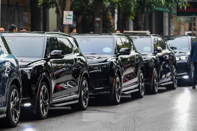 Đám hỏi của con trai tỷ phú Phạm Nhật Vượng: Lần đầu tiên một hôn lễ hào môn ở Việt Nam làm điều này - Ảnh 4