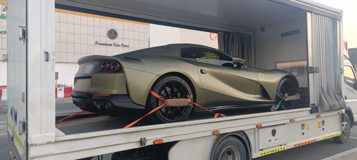 Bộ 3 siêu xe, xe siêu sang dễ về Việt Nam sau Tết: Tổng giá trị có thể đến trăm tỷ, có chiếc gắn logo hơn 350 triệu đồng - Ảnh 2