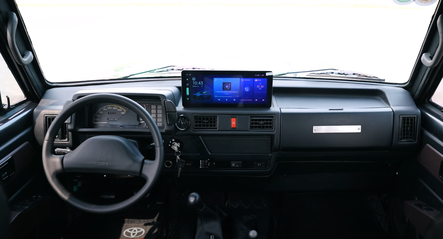 Thợ Việt phục chế Toyota Land Cruiser 1975 mất tới 2 năm: ‘Biến đống sắt vụn thành chiếc xe độc nhất’ - Ảnh 16