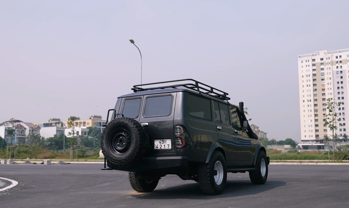 Thợ Việt phục chế Toyota Land Cruiser 1975 mất tới 2 năm: ‘Biến đống sắt vụn thành chiếc xe độc nhất’ - Ảnh 14