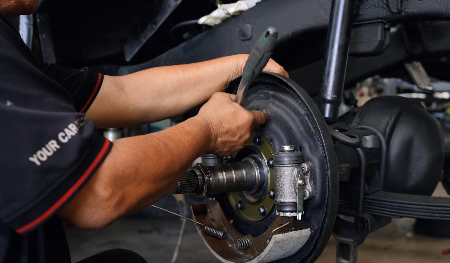 Thợ Việt phục chế Toyota Land Cruiser 1975 mất tới 2 năm: ‘Biến đống sắt vụn thành chiếc xe độc nhất’ - Ảnh 10